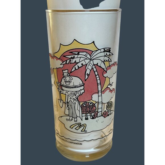 Vintage 1980 McDonalds Adventure Series Character Drinking Glass Pirate Theme - Picture 12 of 12
